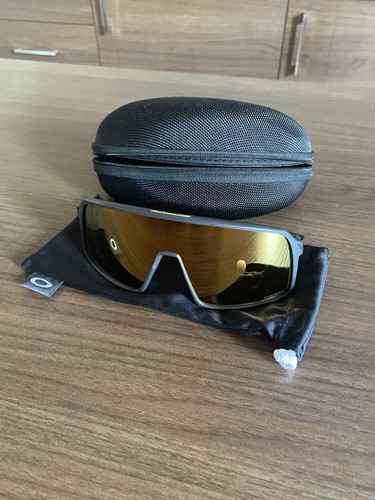 Oakley sutro oo9406 0537 - sutro, oo9406-0537